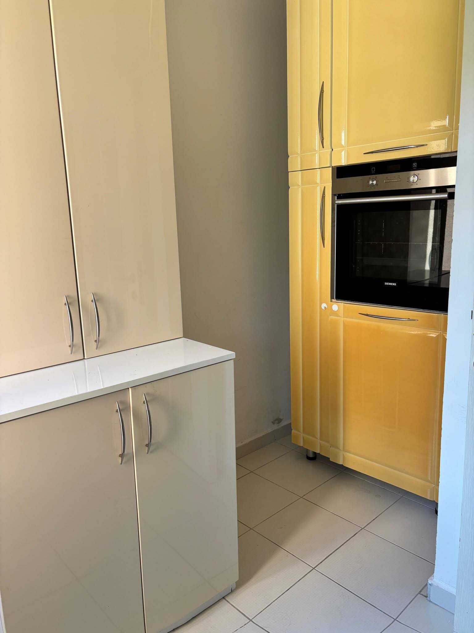 Çayyolu Konutkent Hayal Sitesi'nde En Üst Kat, Doğa Manzaralı 100 m² Satılık Daire, Mutfak, ankastre fırın