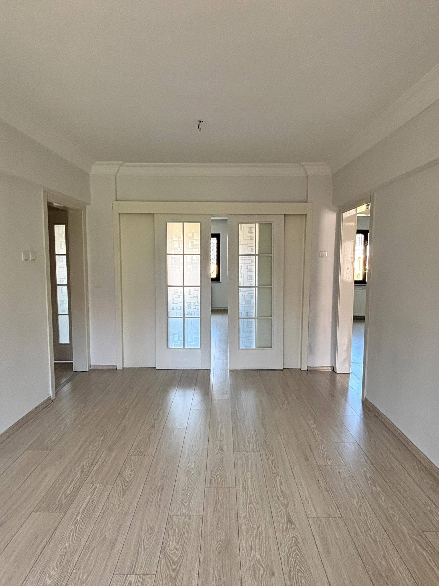 Çayyolu Konutkent Hayal Sitesi'nde En Üst Kat, Doğa Manzaralı 100 m² Satılık Daire, Salon, Amerikan kapılar