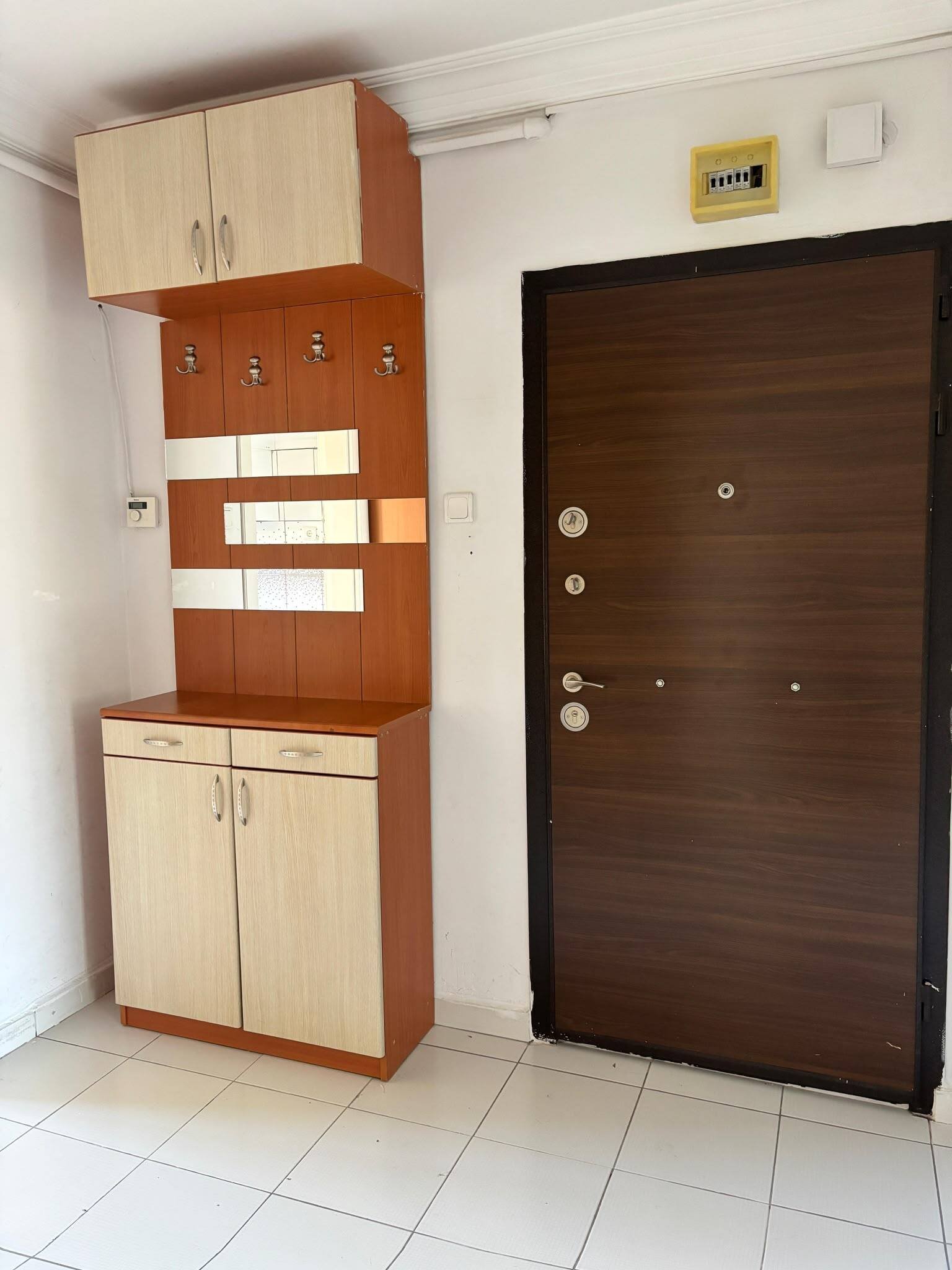 Çayyolu Konutkent Hayal Sitesi'nde En Üst Kat, Doğa Manzaralı 100 m² Satılık Daire, Vestiyer