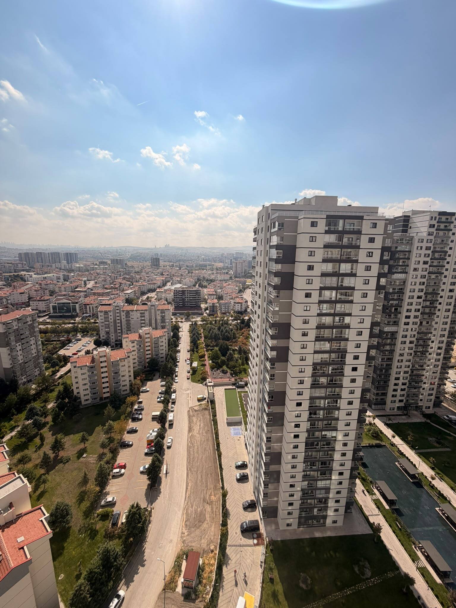 Referans Ankara'da Muhteşem Manzaralı 24. Kat 3+1 Tam Donatılı Lüks Daire, Site ve çevre manzarası
