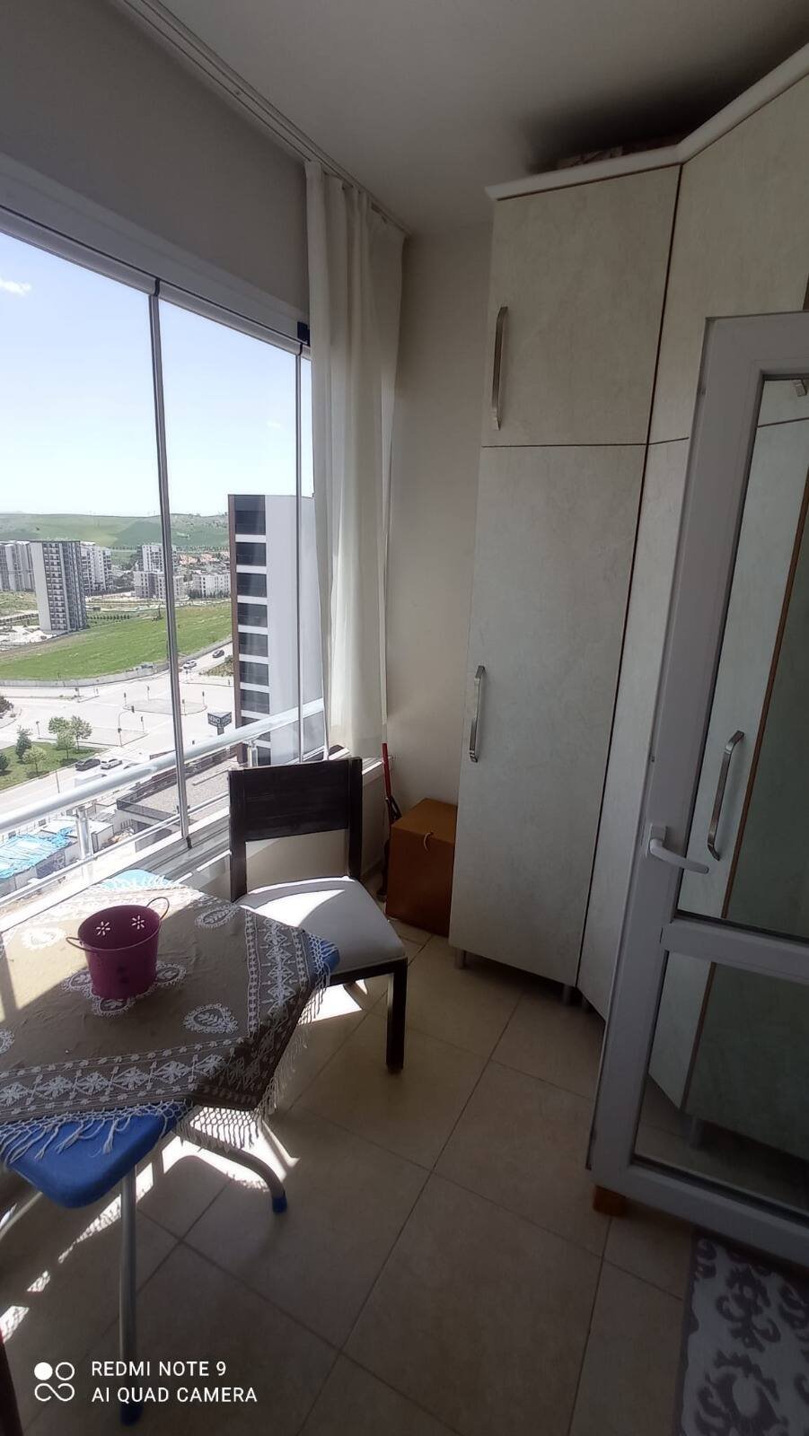 Yaşamkent Başkent 1 Sitesi’nde 13. Kat 4+1, Merkezi Konum ve Çift Balkonlu Ferah Daire, İkinci balkon Yaşamkent Başkent 1 Sitesi'nde 13. Kat 4+1, Merkezi Konum ve Çift Balkonlu Ferah Daire, İkinci balkon
